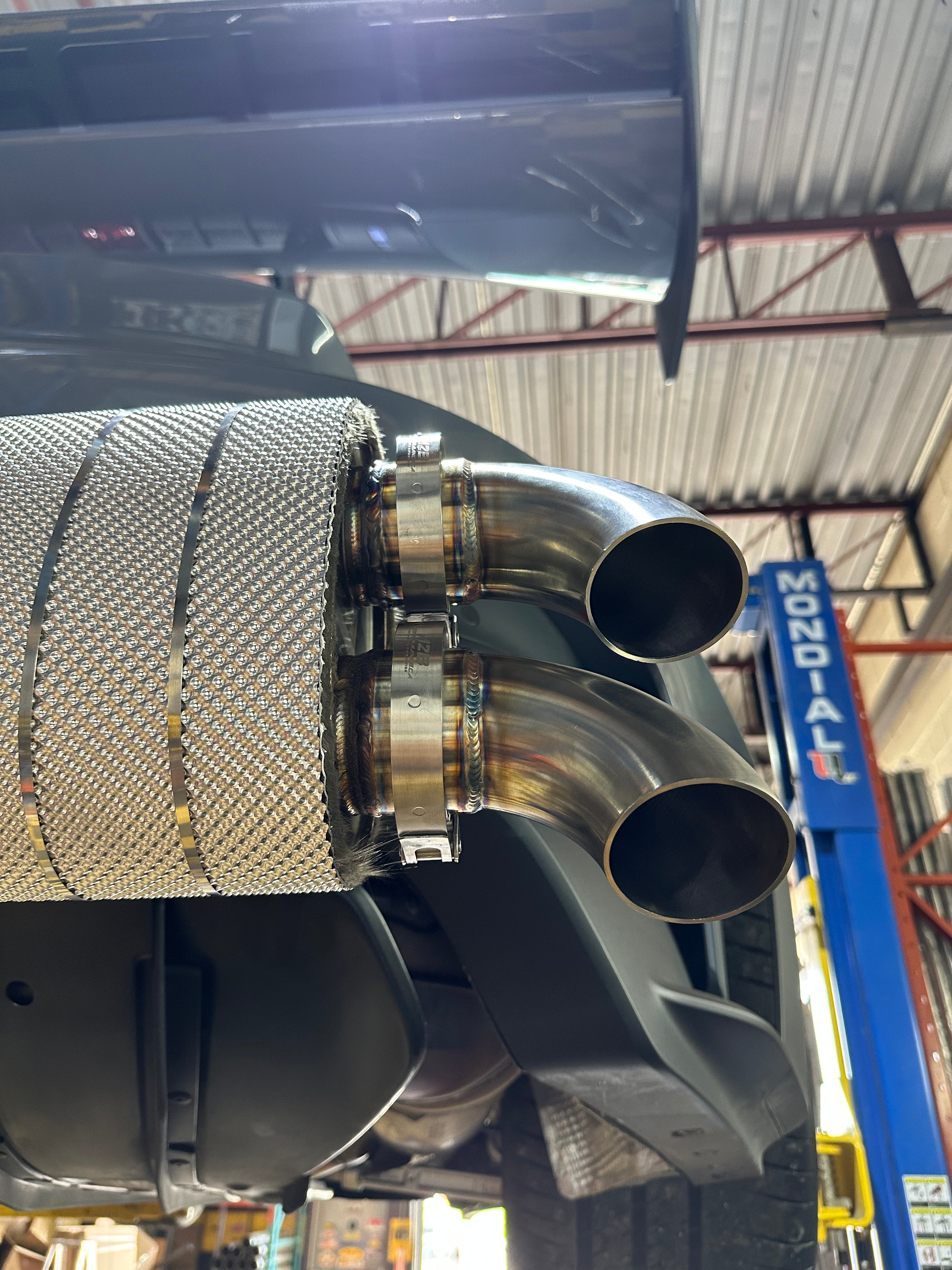 DB Killer Porsche 992 GT3 / GT3 RS | Bolt On Resonated Turn Down Exhaust Tips