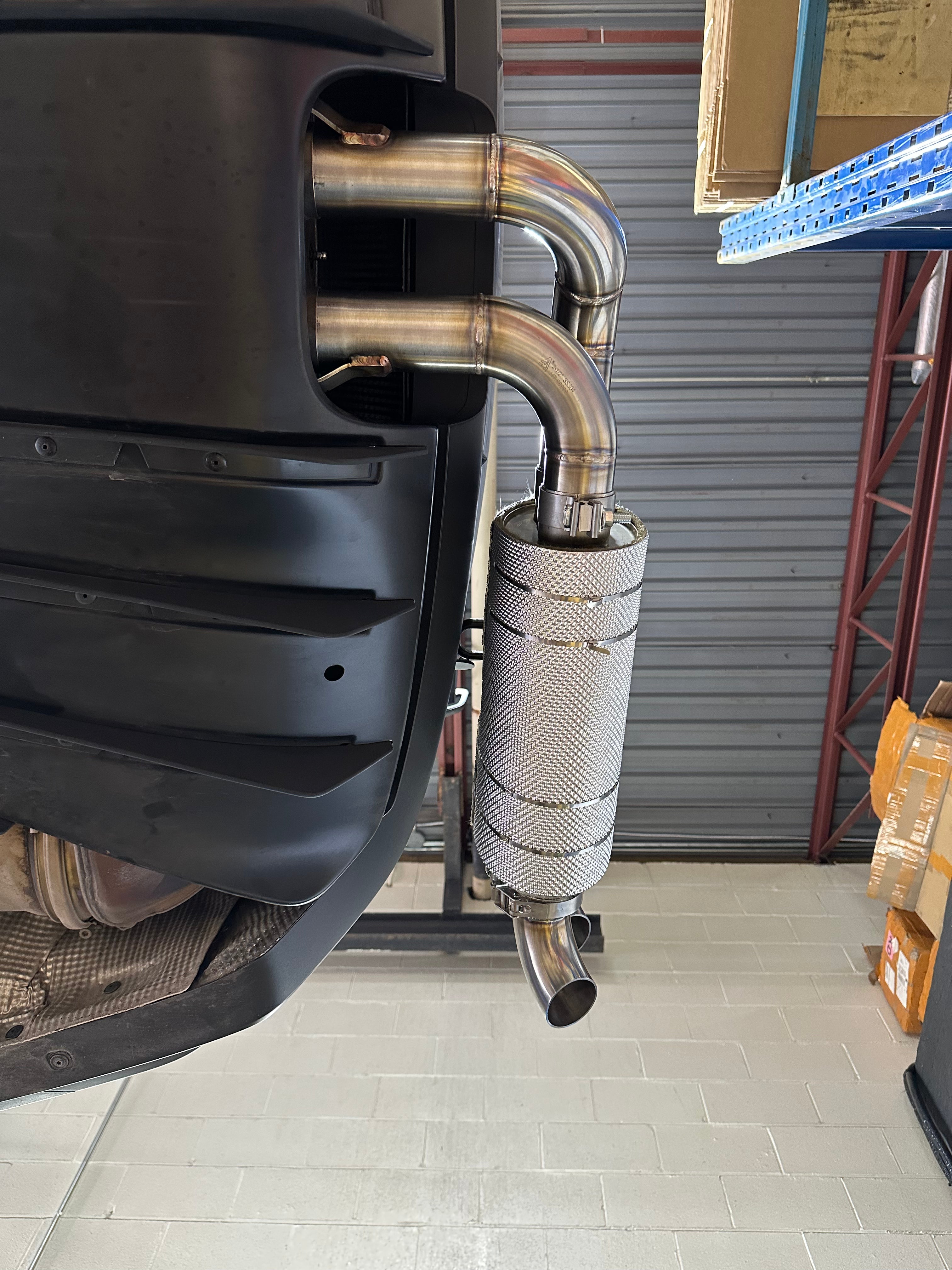 DB Killer Porsche 992 GT3 / GT3 RS | Bolt On Resonated Turn Down Exhaust Tips